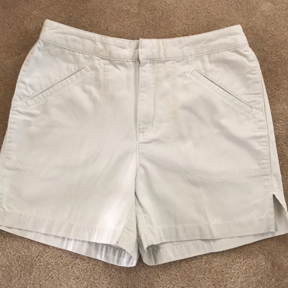 Liz Claiborne cream colored shorts